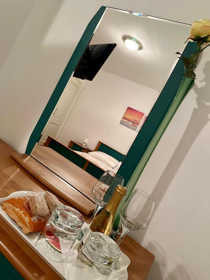 Villa Milada ポルトローシュ エクステリア 写真